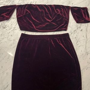 Burgundy 2 pieces Outfit